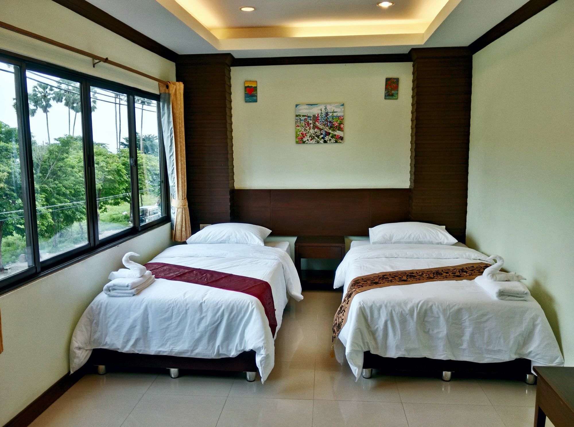 Hotel Daratalay - Jomtien Bang Lamung Exterior foto